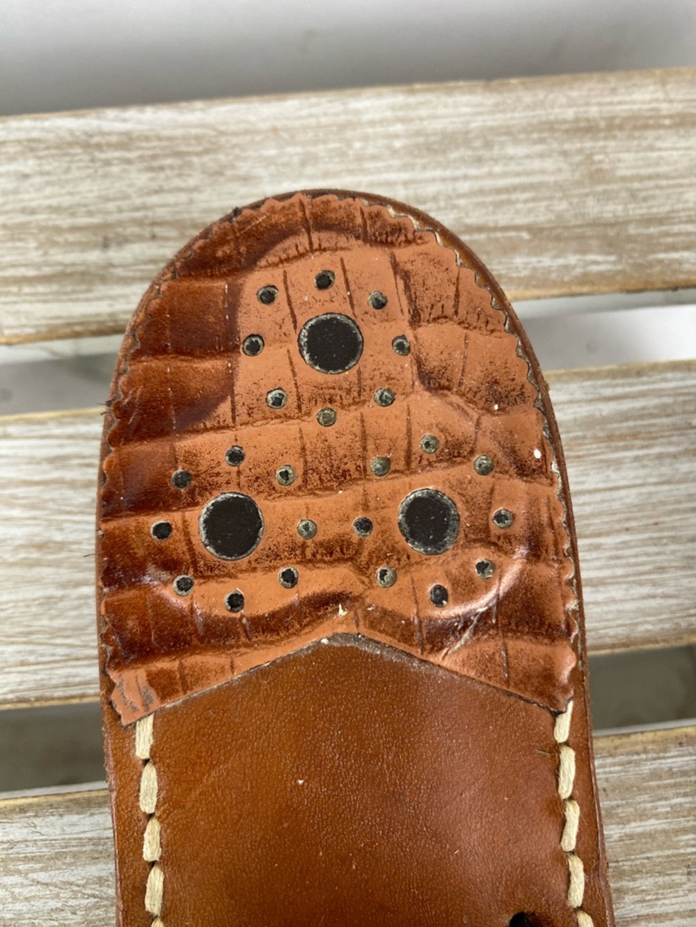 Jack Rogers Navajo flat sandals in a brown crocodile-embossed leather finish 7M - Picture 13 of 15
